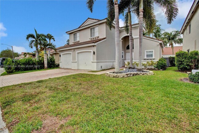 Building Photo - 3432 SW 49th St