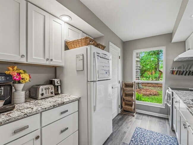 Building Photo - 3335 Micanopy Trail