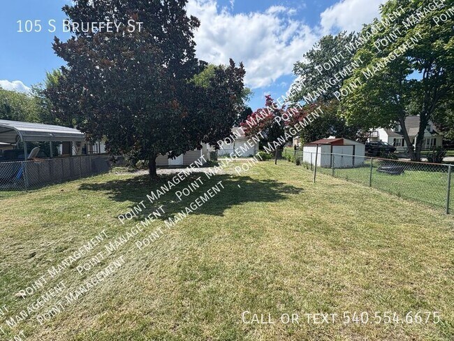Building Photo - 105 S Bruffey St