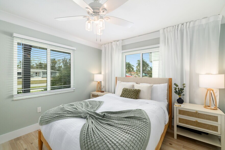 Guest Bedroom one - 3719 118th St W