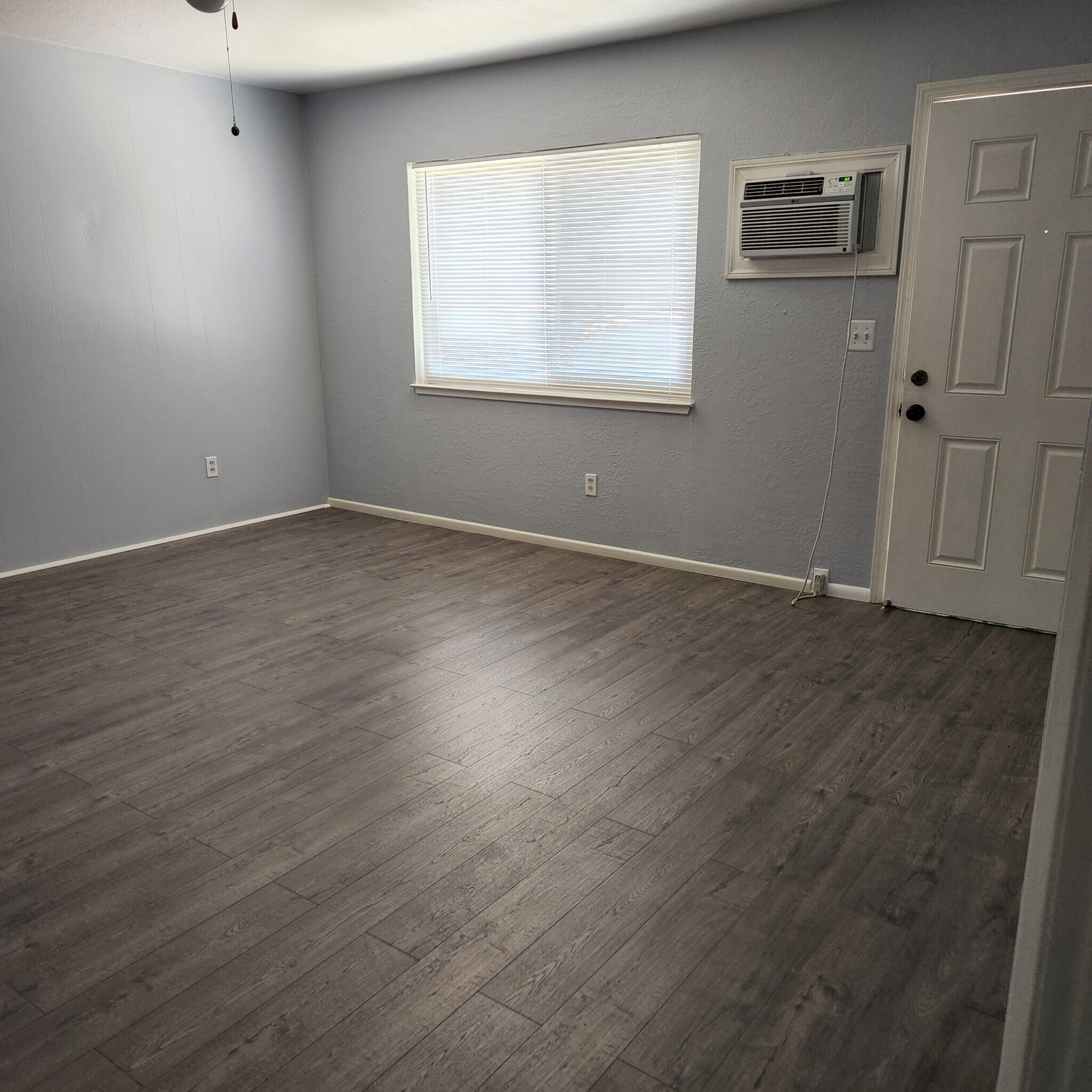 similar to this one - 9662 Eisenbeisz Street Unit A