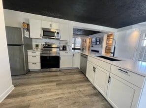 Building Photo - Spacious Two Bedroom Home in Benson!