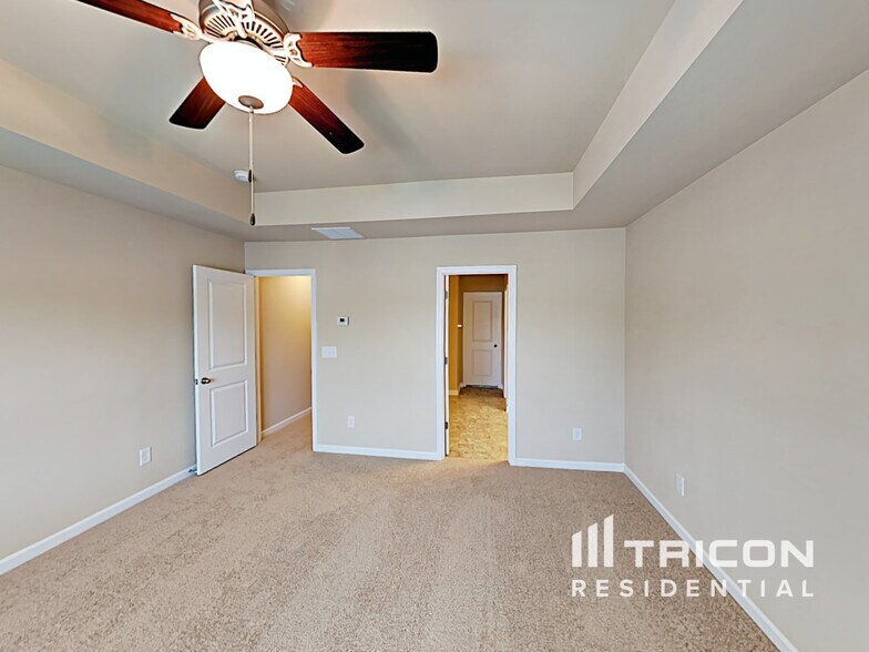 Building Photo - 190 Southwind Cir