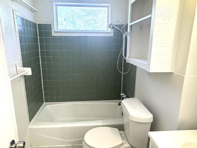 Building Photo - 9849 San Lea Dr