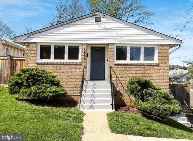 Primary Photo - 3503 19th St S