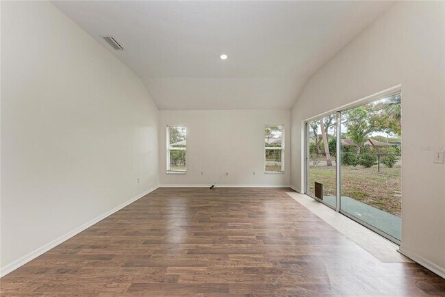 Building Photo - 3219 58th Terrace E