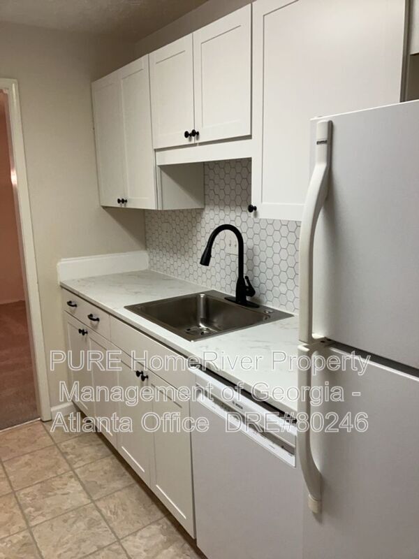 Building Photo - 1505 Augusta Dr