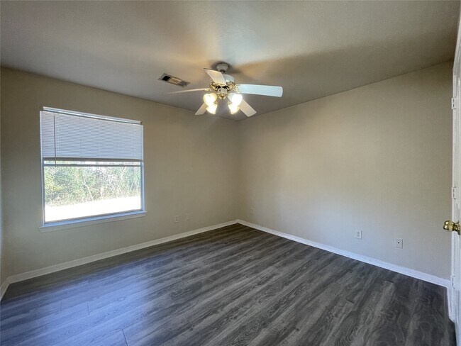 Building Photo - 16706 Stapley Dr