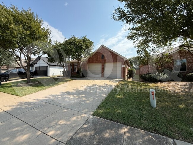 Building Photo - 2716 Watercress Dr
