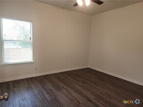 Building Photo - 3414 Abraham Dr