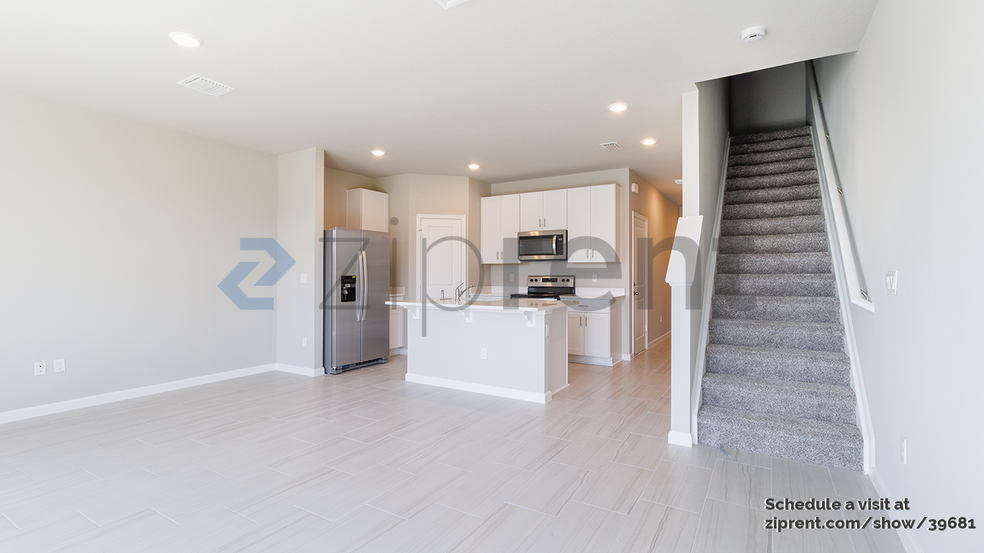 Building Photo - 317 Salisbury Cir