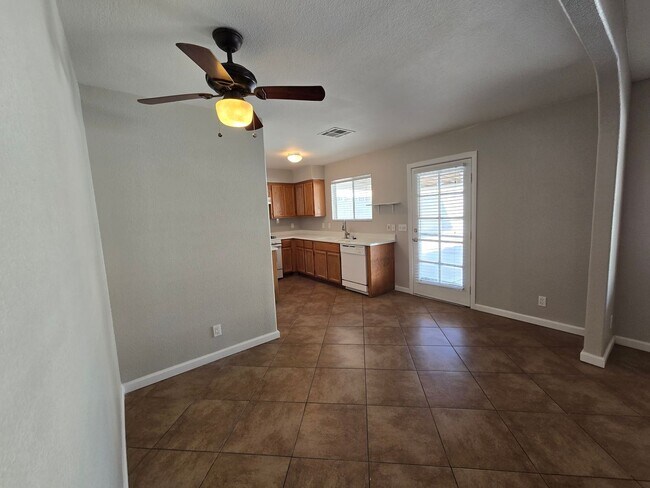 Building Photo - **Gorgeous 4-Bedroom Home in North Las Vegas!**