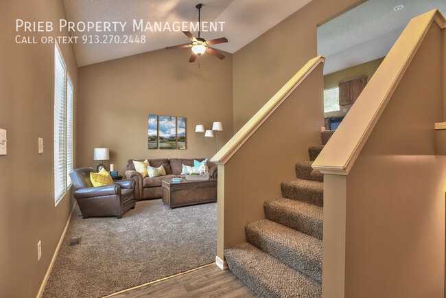 Building Photo - 524 N Walnut St