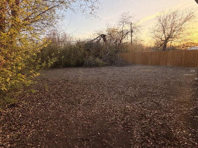 Building Photo - Bright & Inviting 2-Bedroom Duplex in a Highly Desirable Central Location