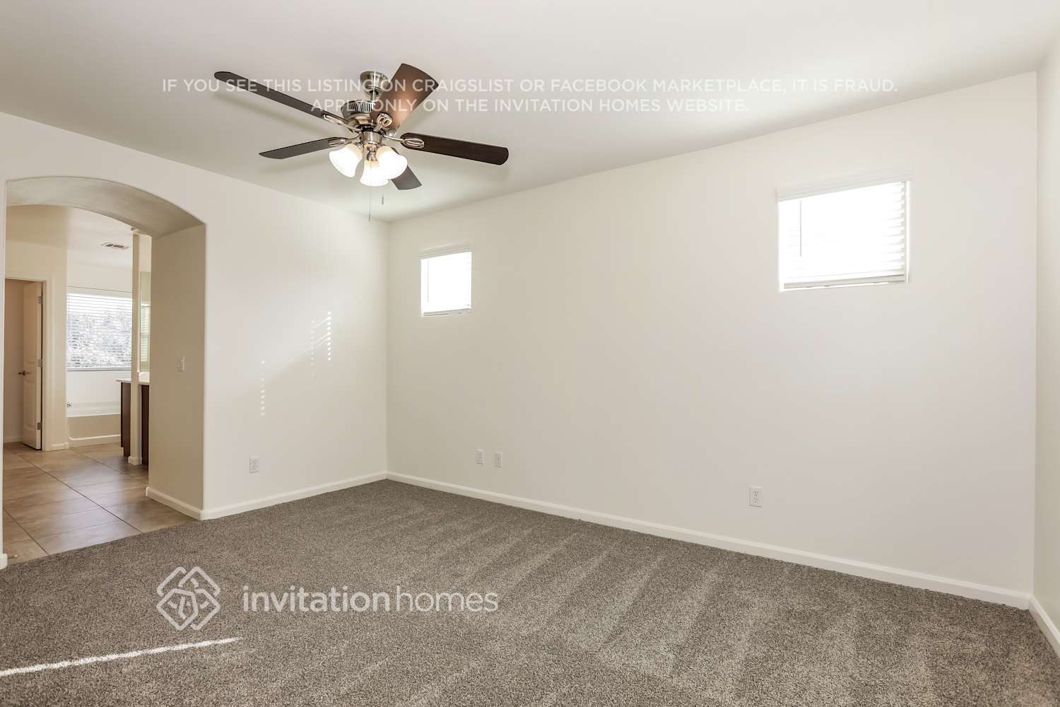 Building Photo - 1447 S Ponderosa Dr