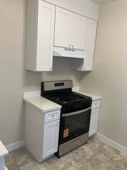 Building Photo - 437 Euclid Ave