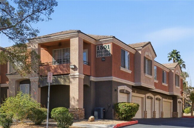 Building Photo - 1501 Truett St