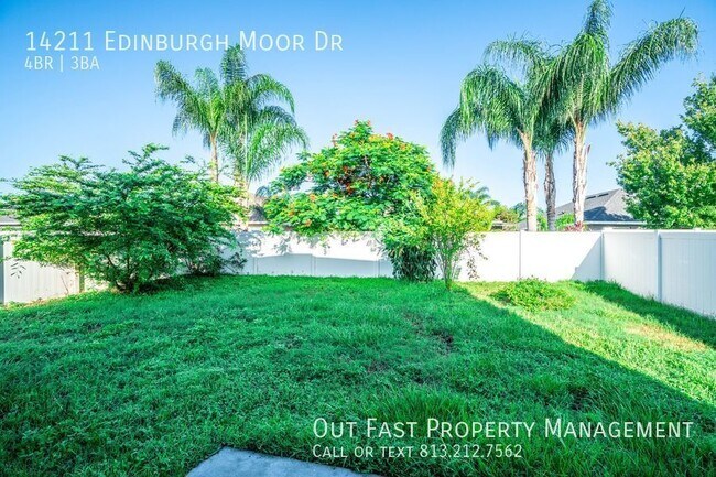 Building Photo - Spacious and Modern 4-Bedroom Home with a ...