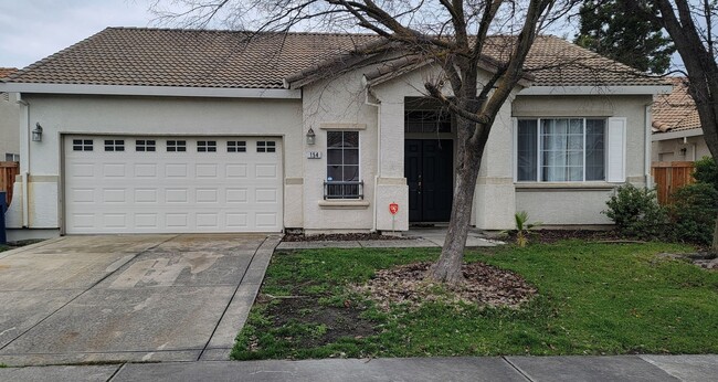 Building Photo - Adorable 3 bedroom 2 bath home in North Na...