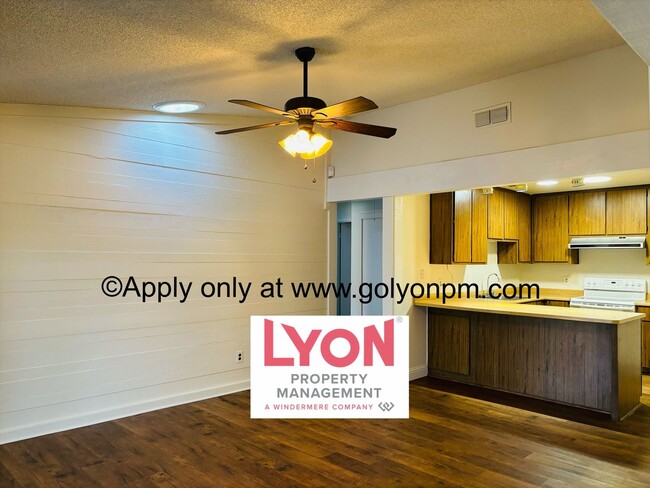 Building Photo - Coming Soon! Charming 2-bedroom, 2-bath Home with Modern Amenities and Ample Space!