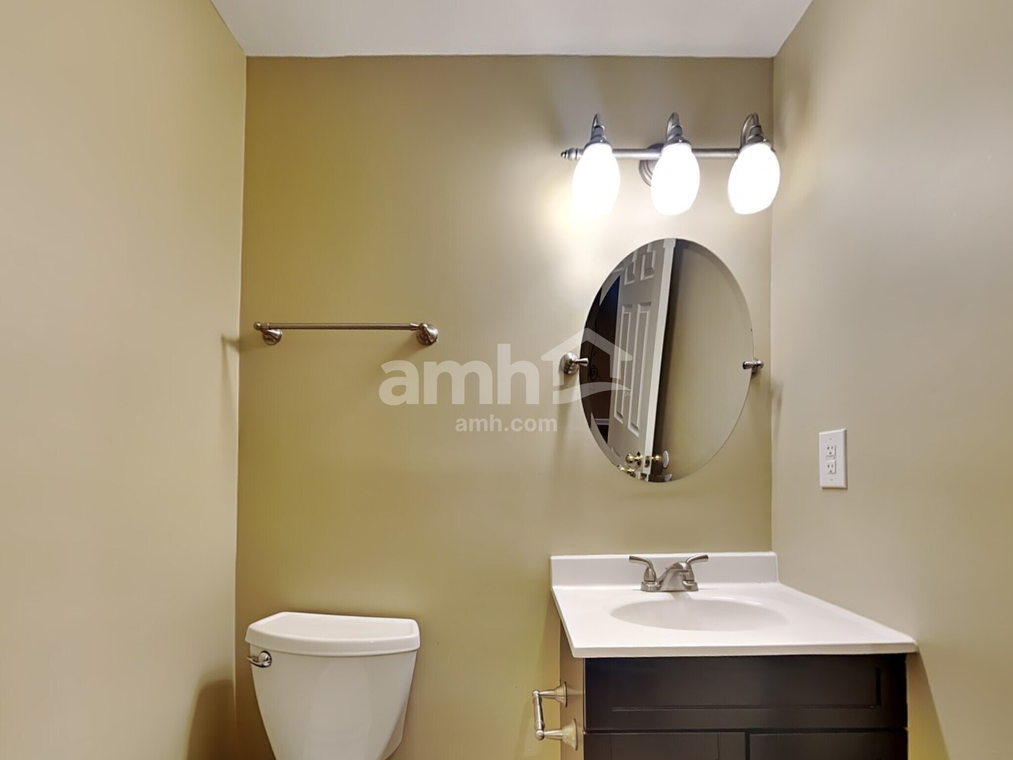 Building Photo - 1810 Wheatfield Way