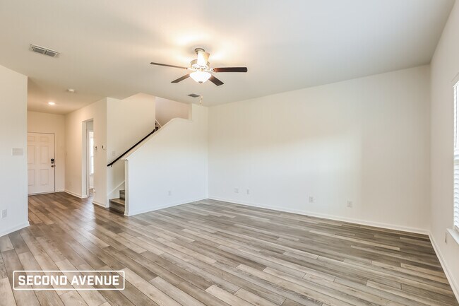 Building Photo - 10835 Juliette Pass