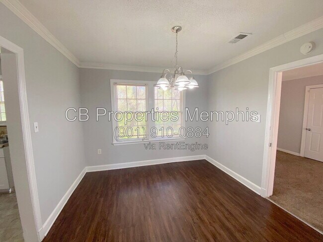 Building Photo - 722 Lydgate Rd