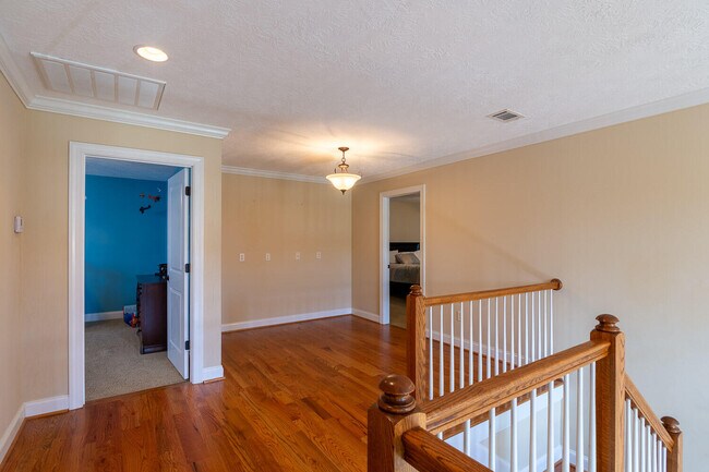 Building Photo - 1204 Berkley Hills Pass