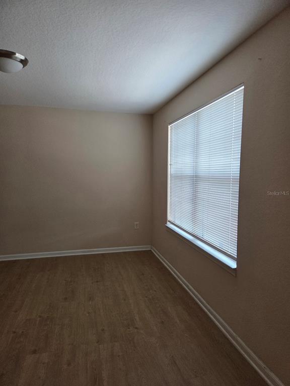 Building Photo - 5824 Lake Pointe Village Cir