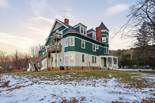 Building Photo - 270 Cherry Brook Rd