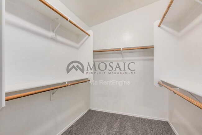 Building Photo - 7019 S 45th Ave