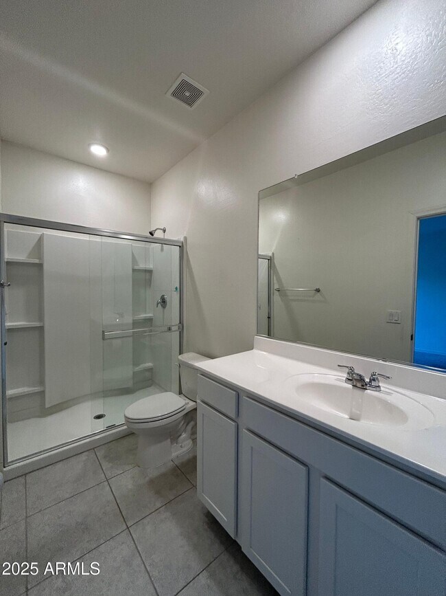 Building Photo - 6524 W Magdalena Ln