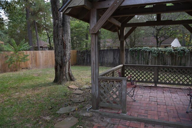 Building Photo - 30 S Woodstock Cir Dr