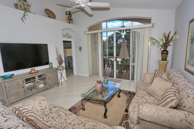 Building Photo - 7240 Cataluna Cir