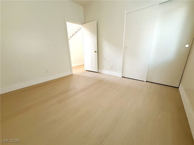 Building Photo - 6079 Clovelly St