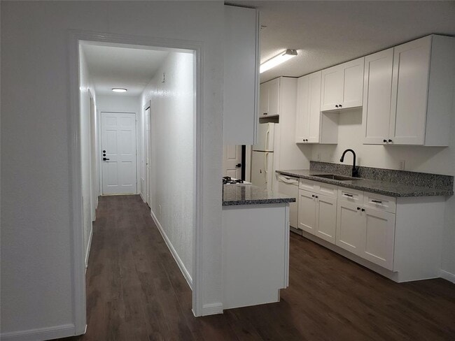 Building Photo - 2508 Howellwood Way