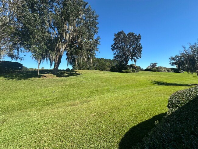 Building Photo - Recently Updated Two Bedroom Home in Sun City!