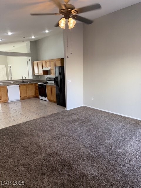 Building Photo - 4932 Royal Lake Ave