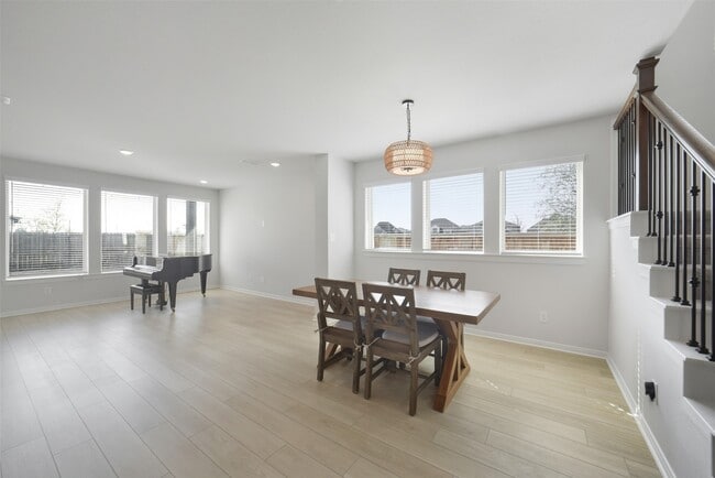 Building Photo - 13102 Verde Oaks Trl