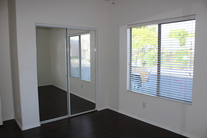 Front Bedroom - 440 S Val Vista Dr.