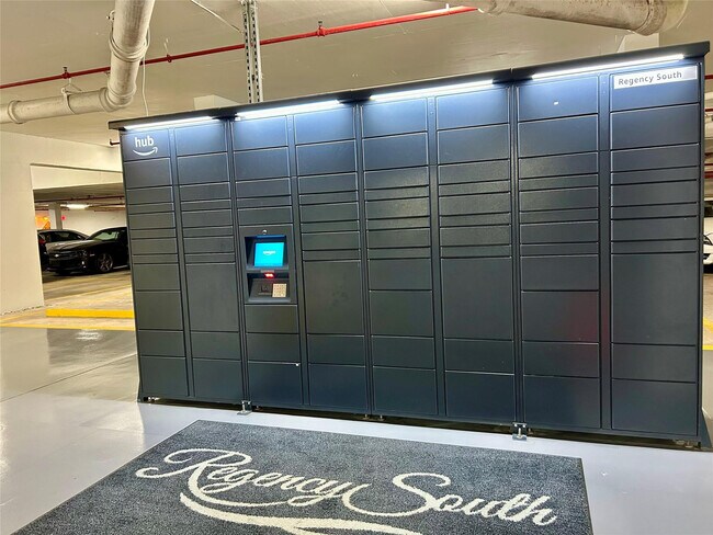 Building Photo - 3750 Galt Ocean Dr