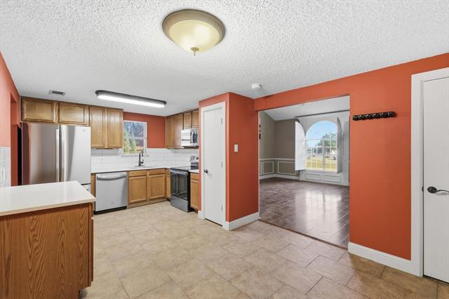 Building Photo - 316 Comiskey Ct