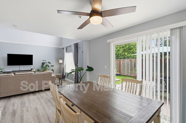Building Photo - 58 Del Rio Ct