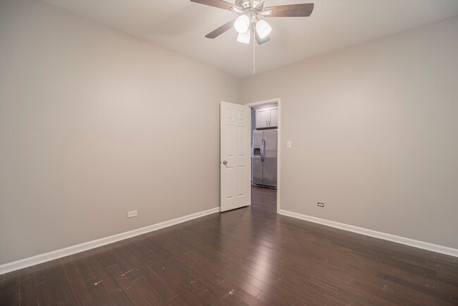 Building Photo - 1906 W 17th St