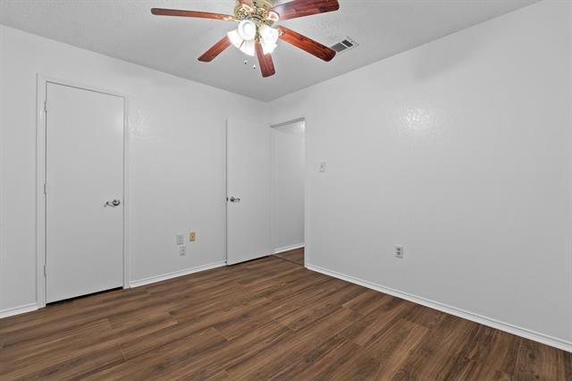 Building Photo - 6007 Brentcove Dr