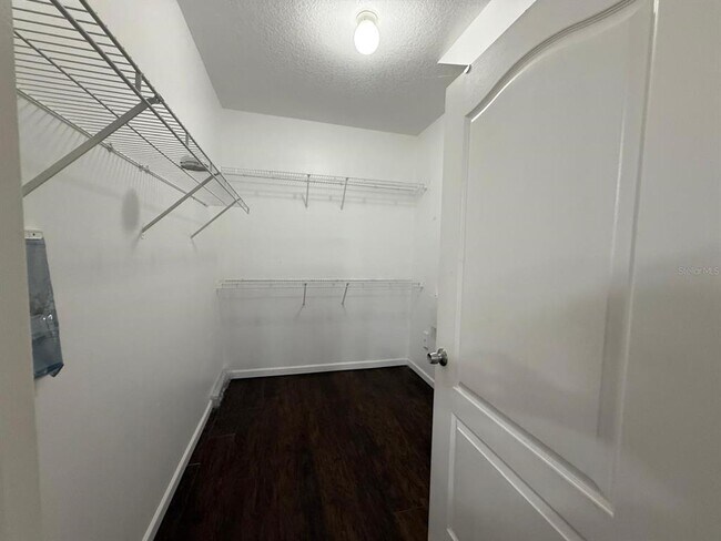 Building Photo - 17977 Villa Creek Dr