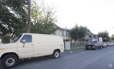 Building Photo - Cleon Apartments