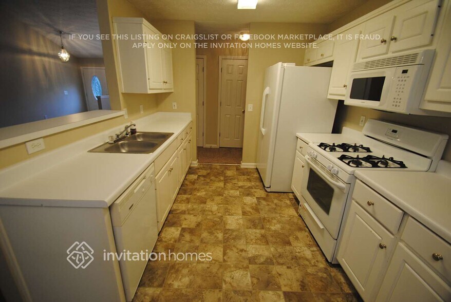 Building Photo - 5280 Gable Ridge Way