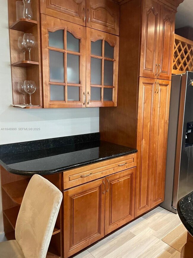 Building Photo - 2200 S Ocean Dr