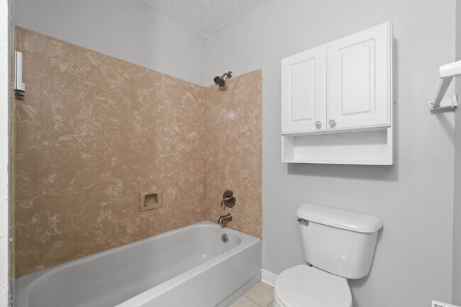 Building Photo - 661 St Lucia Cove